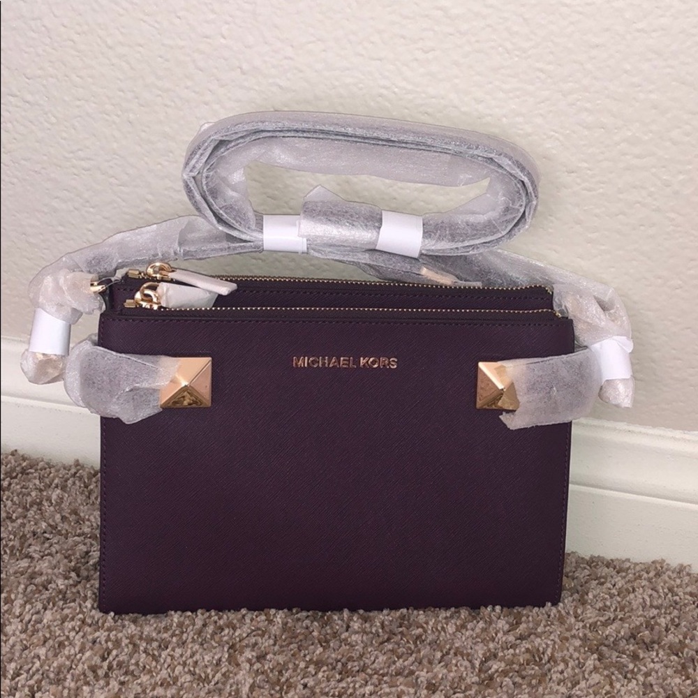 Michael Kors Karla Ew Crossbody